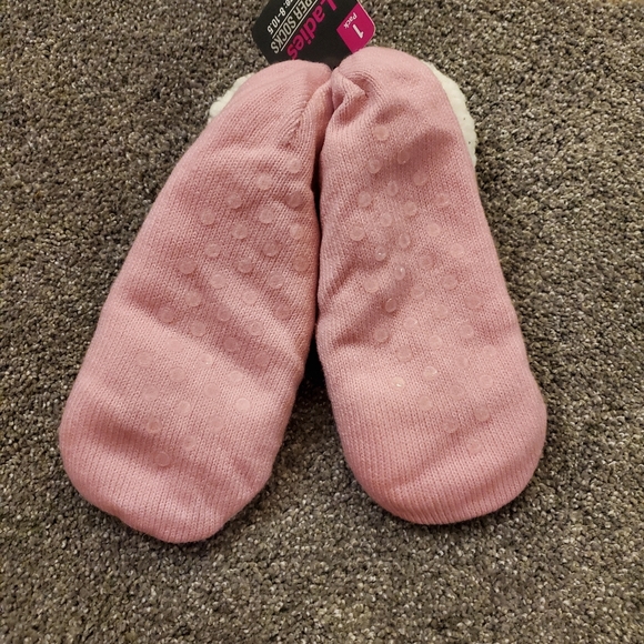 🌻5/$25🌻🆕️Lhama Slippers - Picture 2 of 2